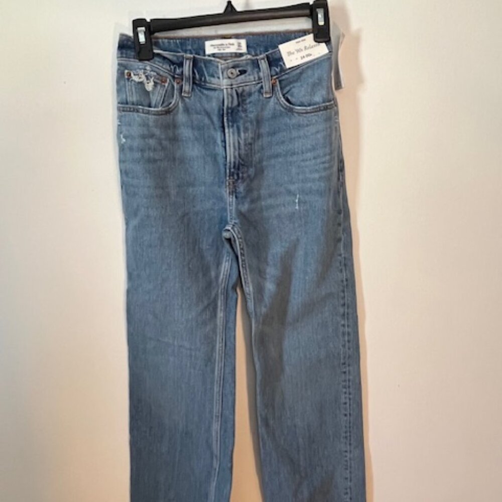 Abercrombie 90's Relaxed Jeans